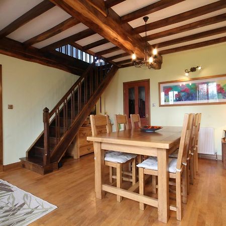 Le Rocher B&B Yvrandes Buitenkant foto