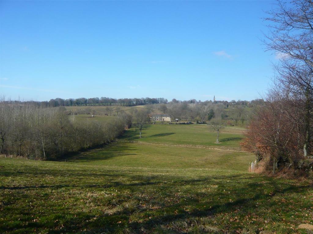 Le Rocher B&B Yvrandes Buitenkant foto
